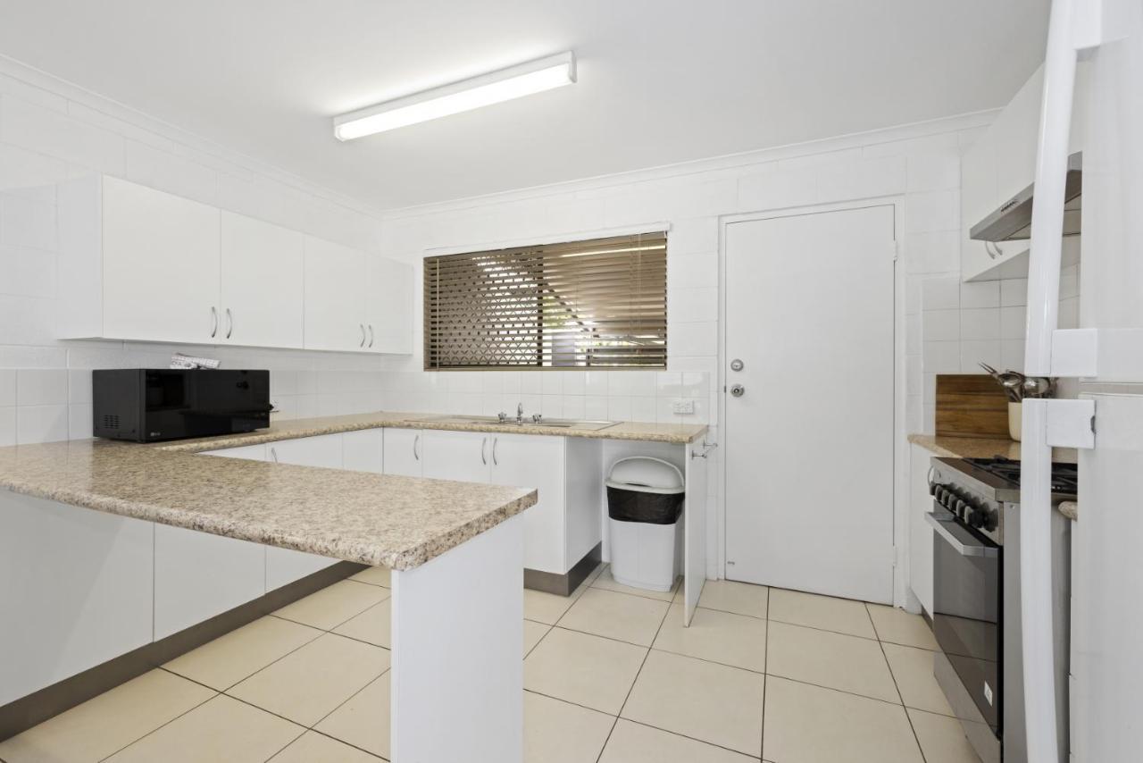 Townsville Holiday Apartments Bagian luar foto