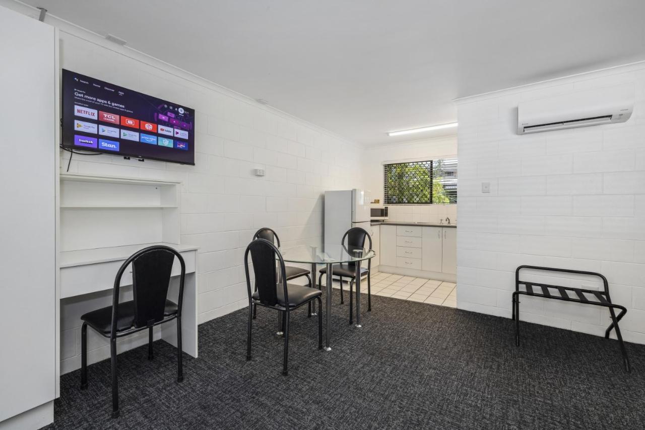 Townsville Holiday Apartments Bagian luar foto