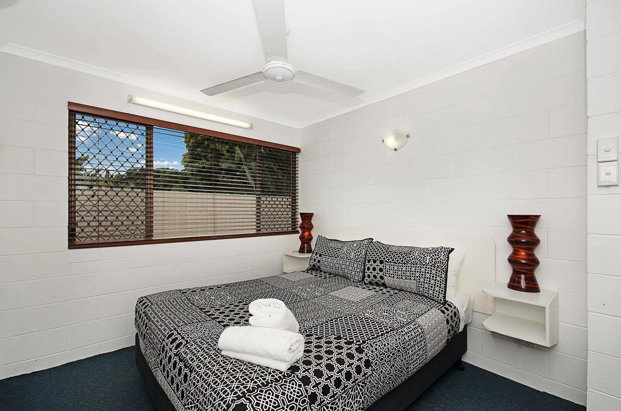 Townsville Holiday Apartments Bagian luar foto